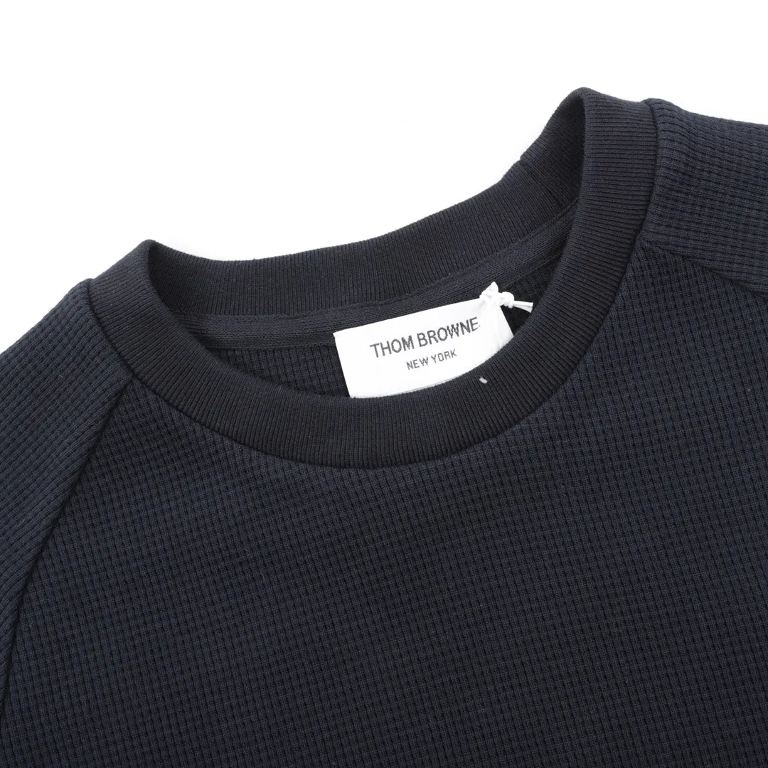 Thom Browne / Classic 420 ， ，32 3 ， ， ， ， ， Breathable ， ， ， TB ， ， ， ！ ， 。 Size: 1-4